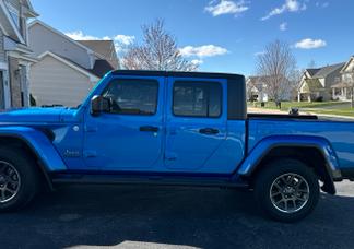 Jeep Gladiator car