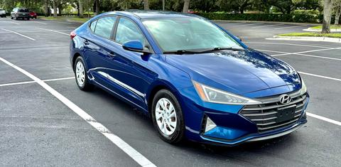 Hyundai Elantra 2019