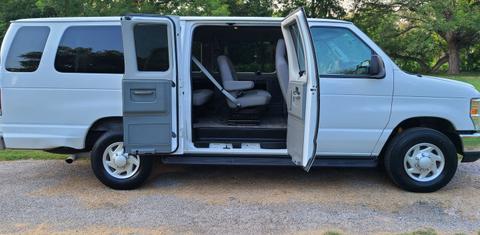 Ford Econoline 2013