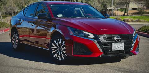 Nissan Altima 2024