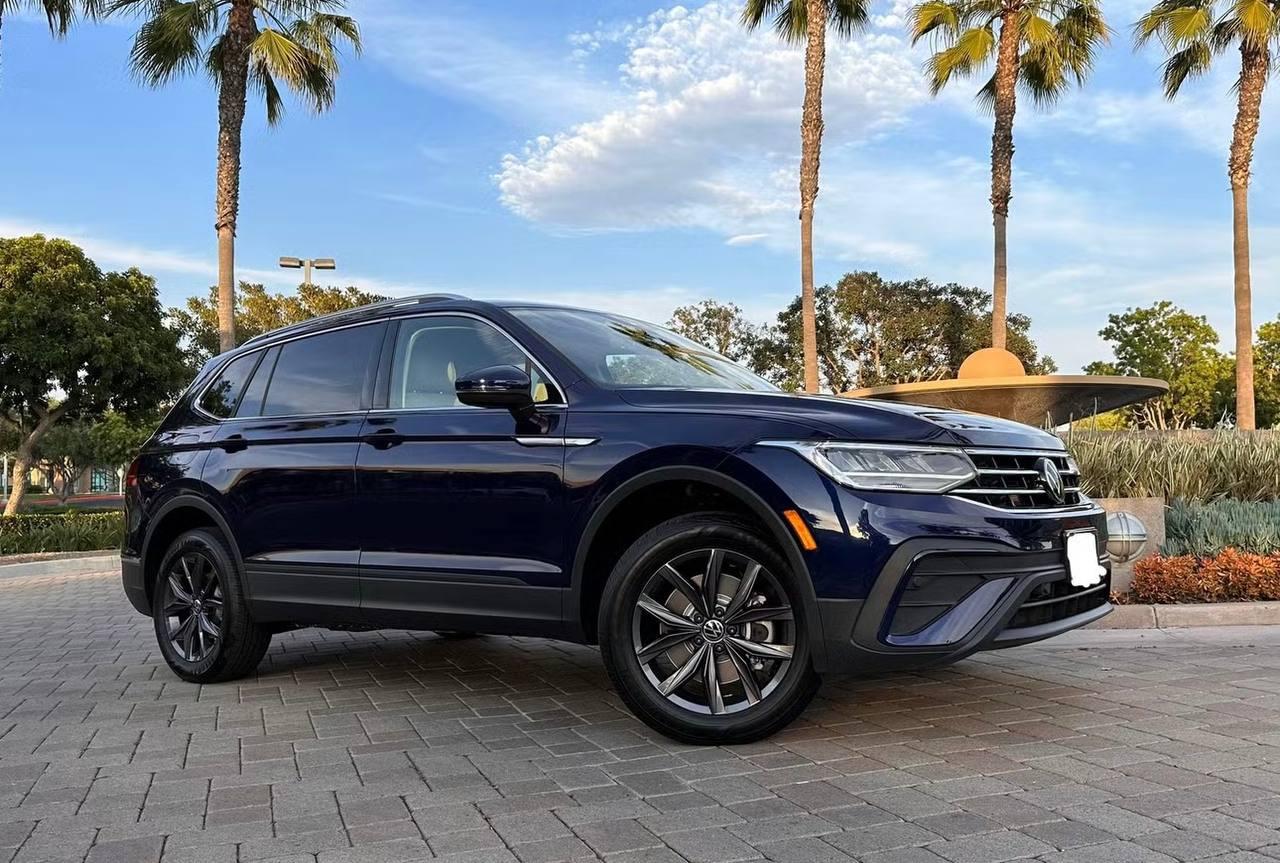 Volkswagen Tiguan 2023 in Irvine, CA