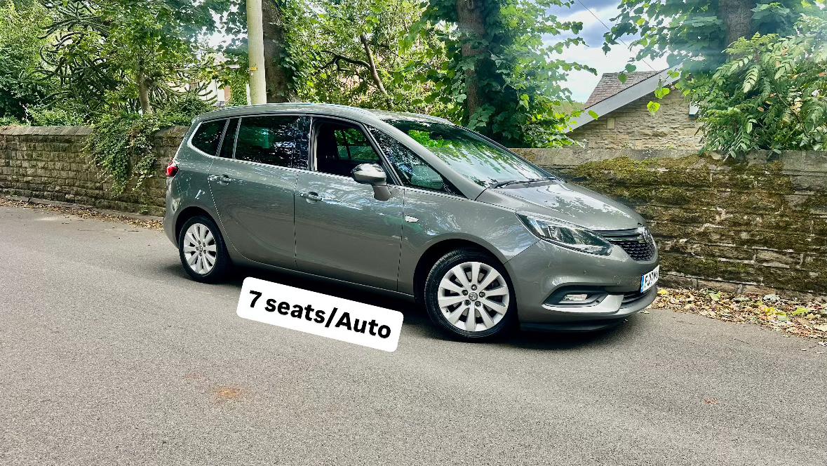 Vauxhall Zafira Tourer 2017 in Gomersal