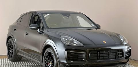 Porsche Cayenne 2022
