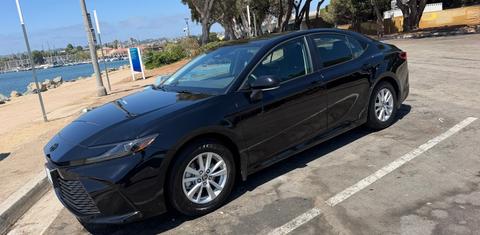 Toyota Camry Hybrid 2026