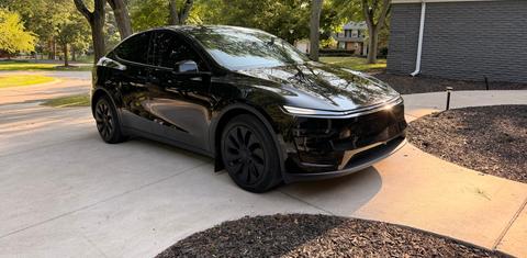Tesla Model Y 2026