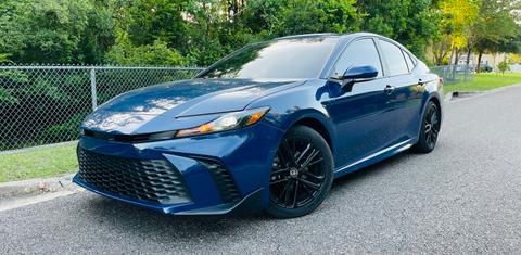 Toyota Camry Hybrid 2025