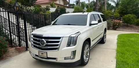 Cadillac Escalade ESV 2015
