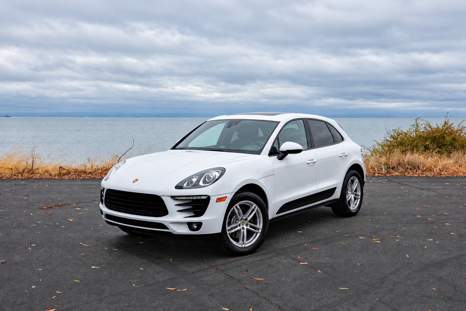 Porsche Macan 2018 in Millbrae, CA
