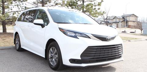 Toyota Sienna 2026