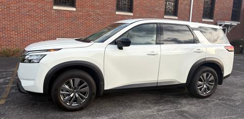 Nissan Pathfinder 2025
