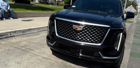 Cadillac Escalade ESV 2025