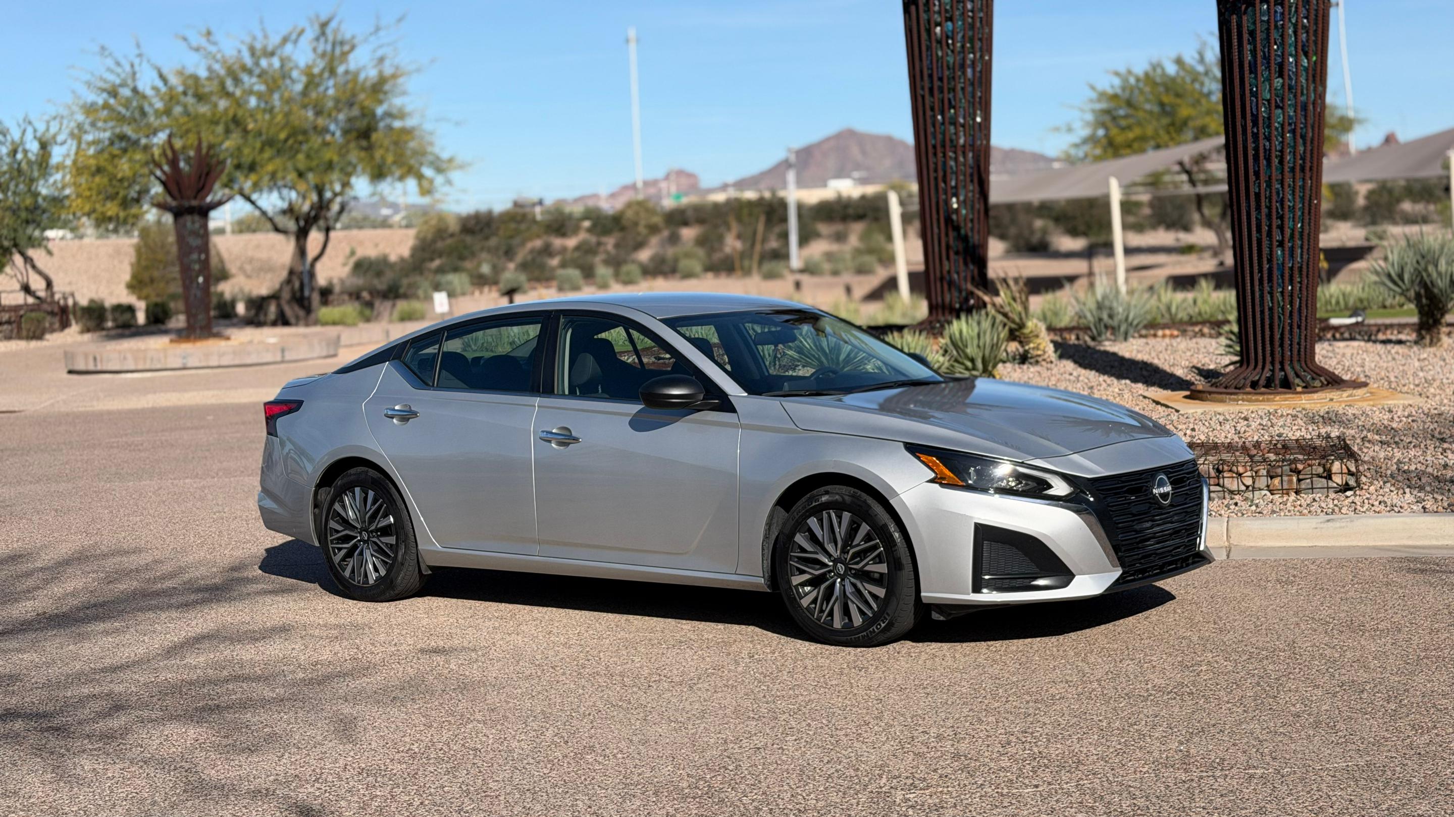 Nissan Altima 2024 in Tempe, AZ