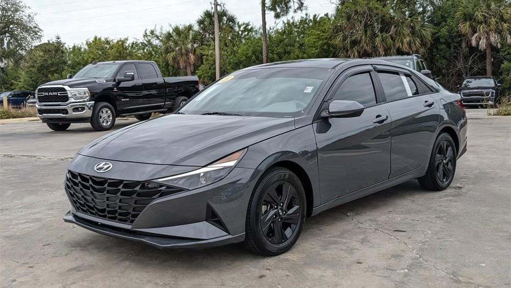 Hyundai Elantra 2023 in 