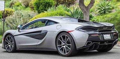 McLaren 570S 2016