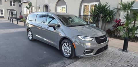 Chrysler Pacifica 2023