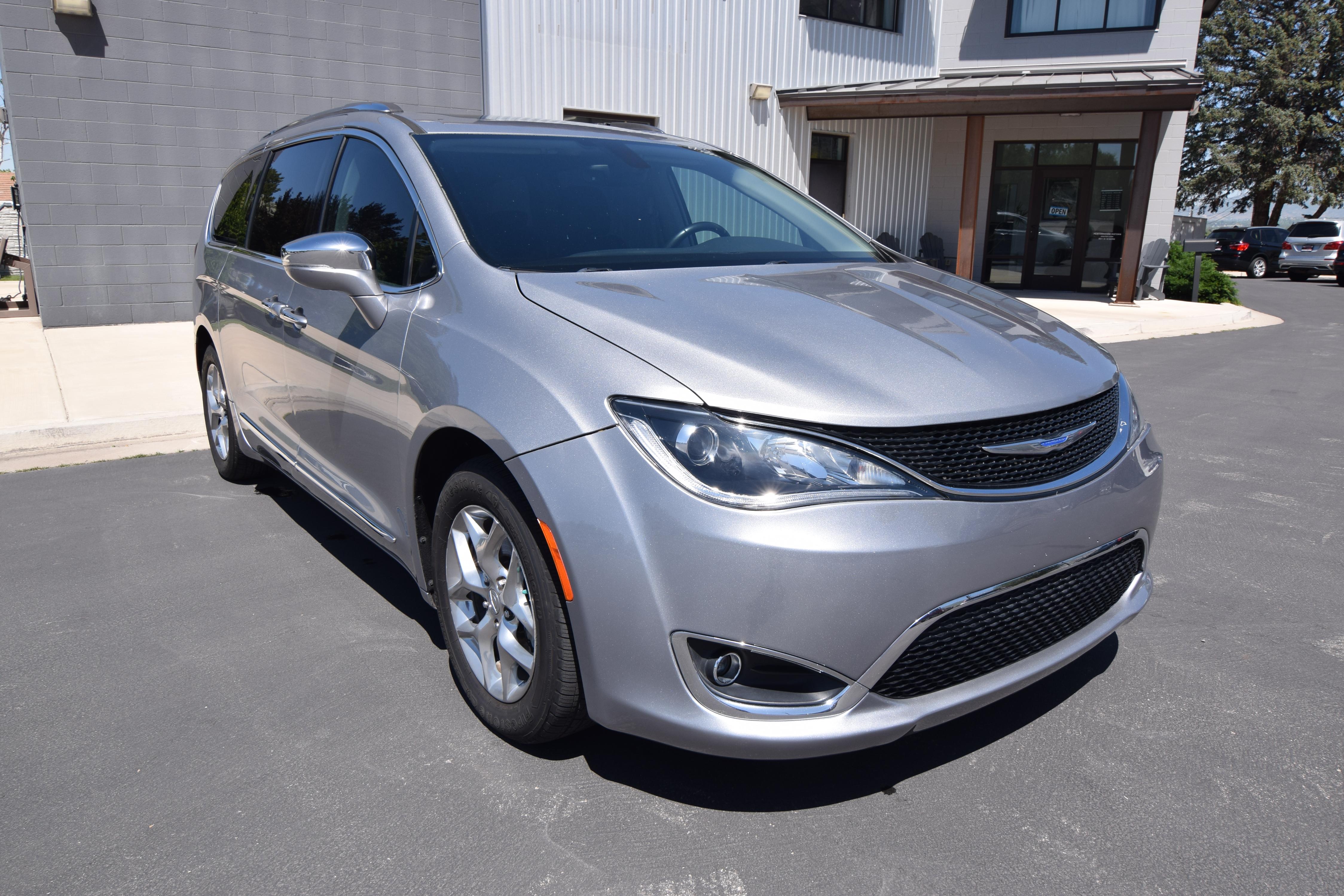 Chrysler Pacifica 2018 in Lindon, UT