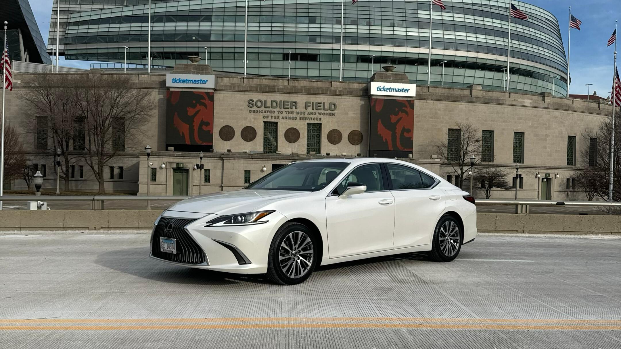 Lexus ES 2020 in 