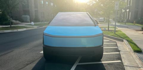 Tesla Cybertruck 2025