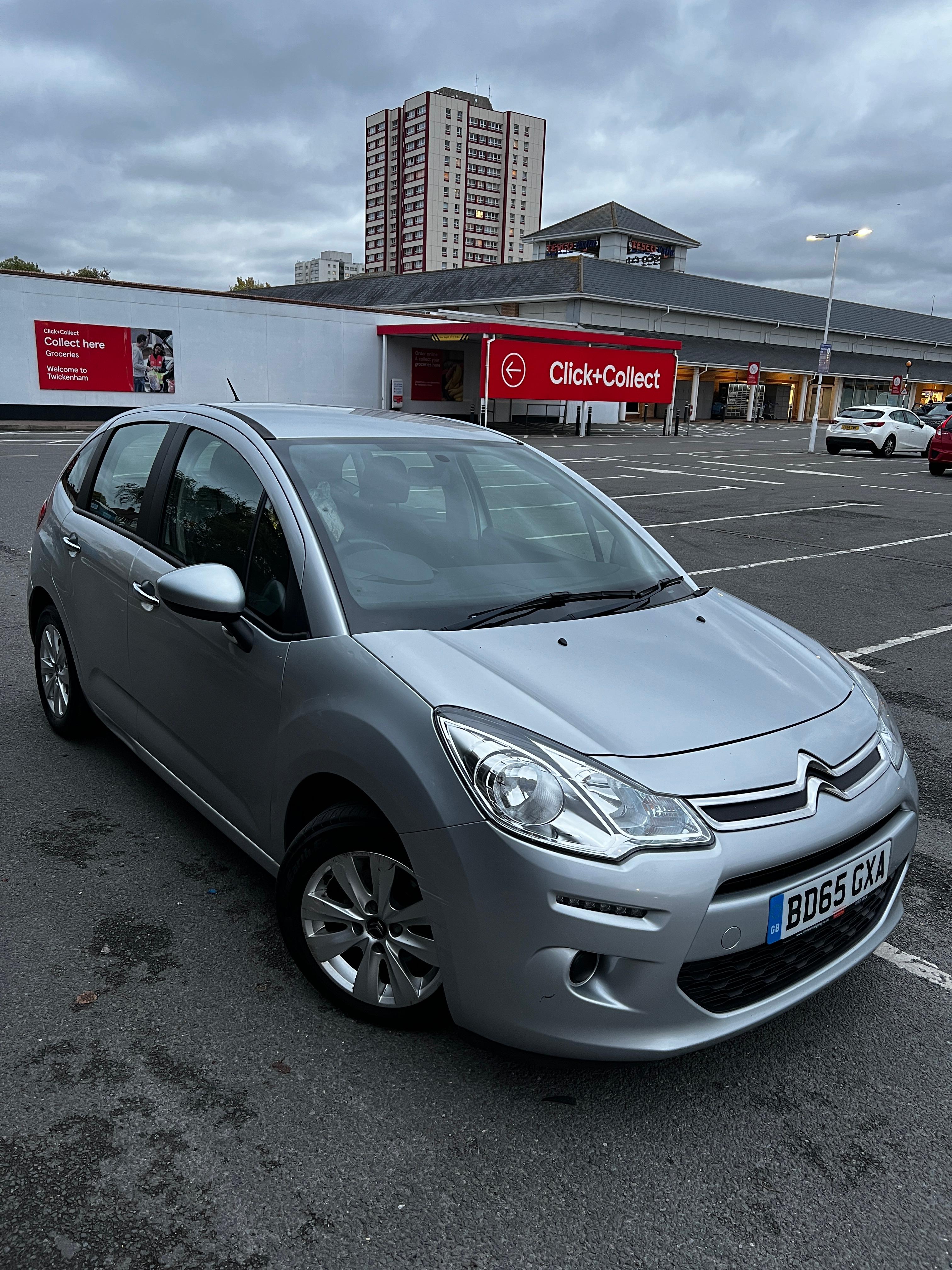 Citroen C3 2015 in Twickenham