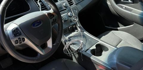 Ford Taurus 2017