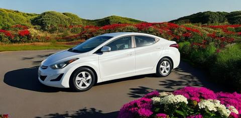 Hyundai Elantra 2015