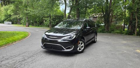 Chrysler Pacifica 2017