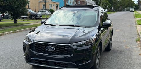 Ford Escape Hybrid 2025