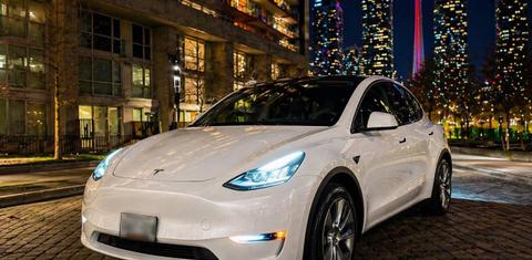 Tesla Model Y 2021