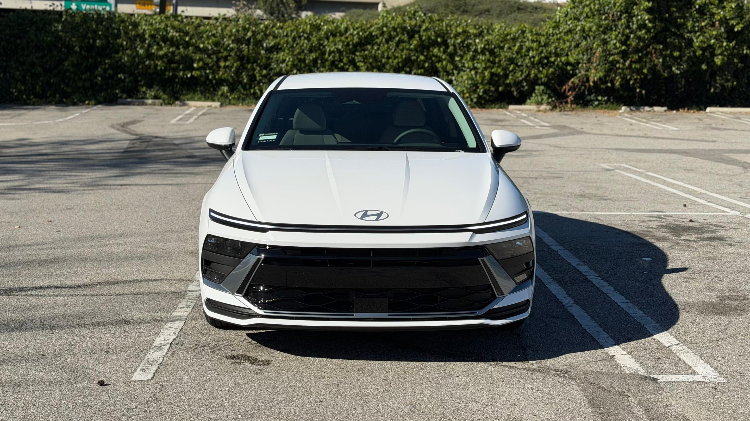 Hyundai Sonata Hybrid 2026 in Glendale, CA