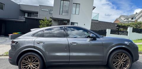 Porsche CAYENNE 2023