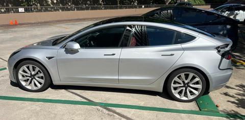 Tesla Model 3 2018