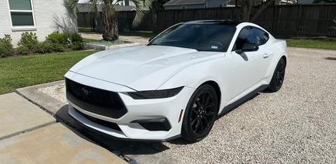 Ford Mustang 2025
