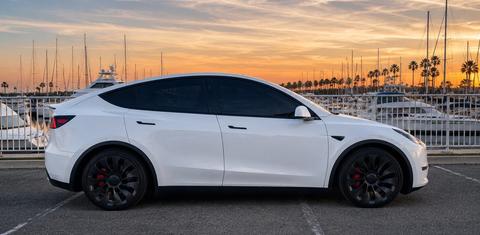 Tesla Model Y 2023