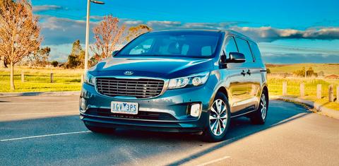 Kia CARNIVAL 2016