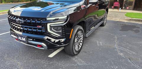 Chevrolet Suburban 2025