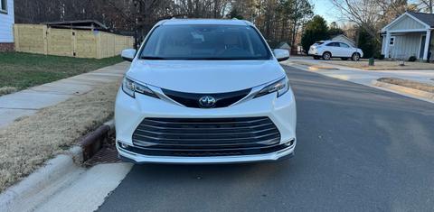 Toyota Sienna 2021