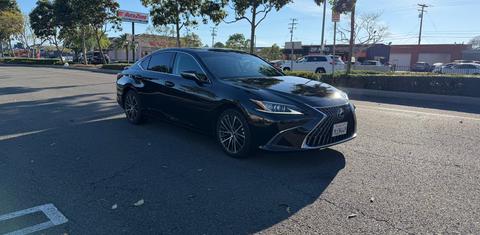 Lexus ES 2024