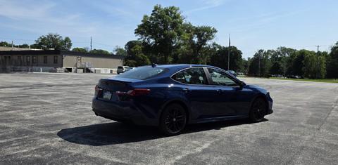 Toyota Camry Hybrid 2025