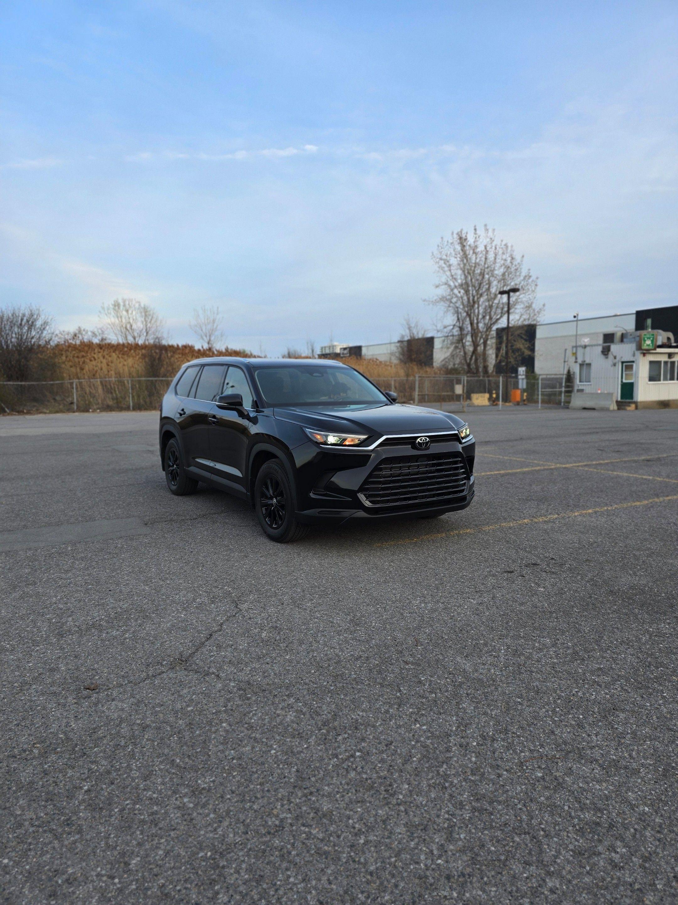 Toyota Grand Highlander 2025 in Westmount, QC