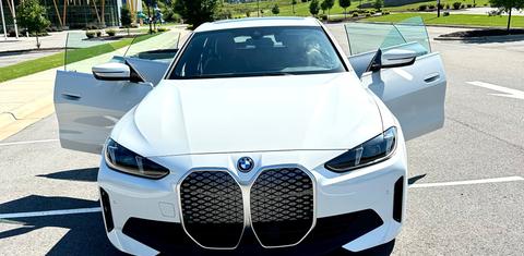 BMW i4 2025