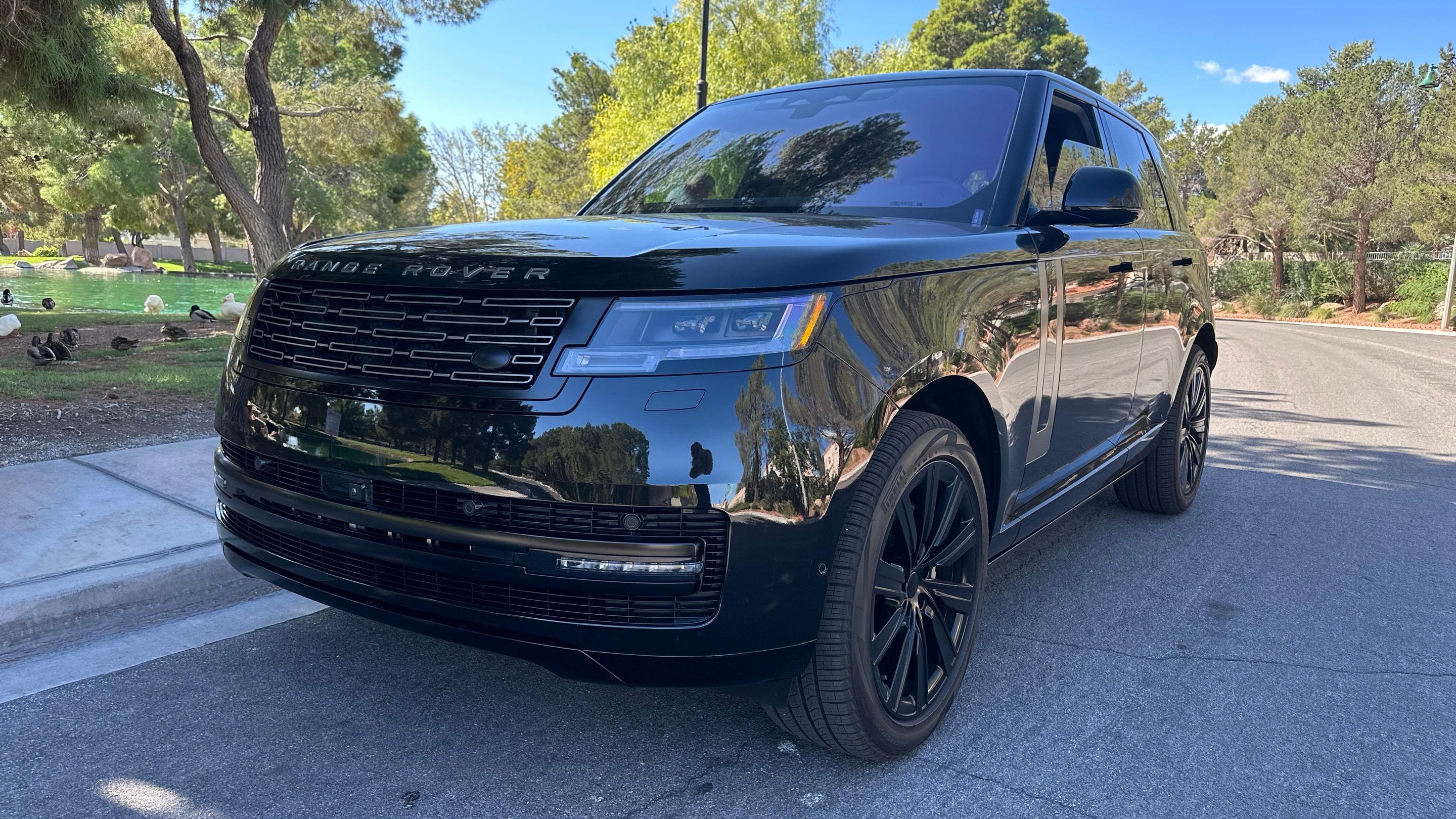 Land Rover Range Rover 2023 in 