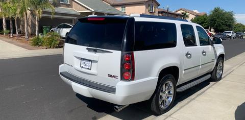 GMC Yukon XL 2013