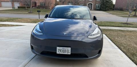 Tesla Model Y 2023