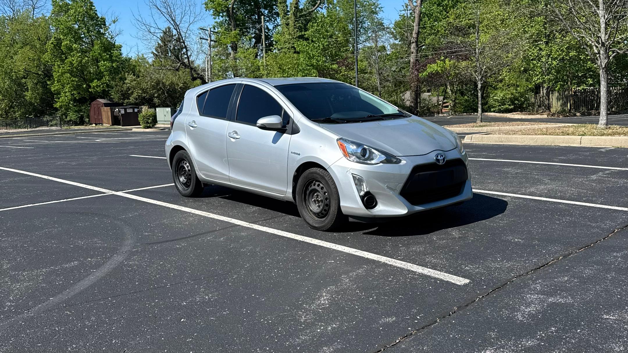 Toyota Prius c 2016 in Lexington, KY