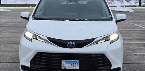 Toyota Sienna 2024