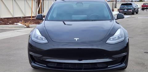 Tesla Model 3 2022