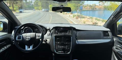 Dodge Grand Caravan 2016