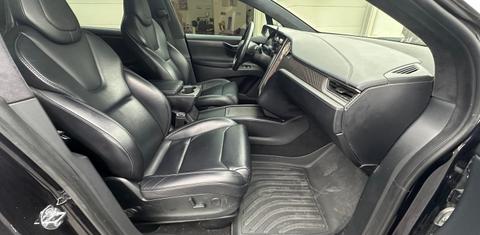 Tesla Model X 2018