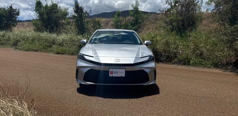 Toyota Camry Hybrid 2025