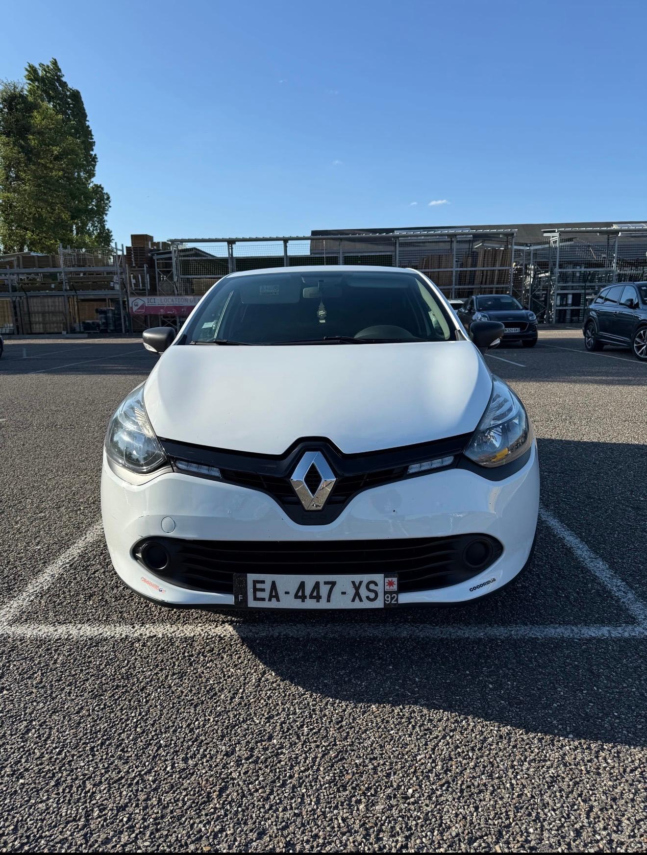 Renault CLIO IV 2016 à Arcachon